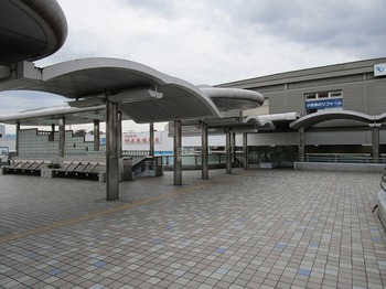 10秦野駅 (2).jpg
